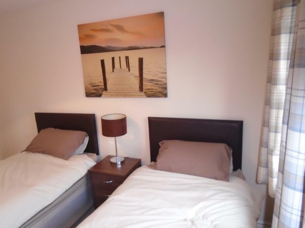 Clydebank Apartment Глазгоу Екстериор снимка