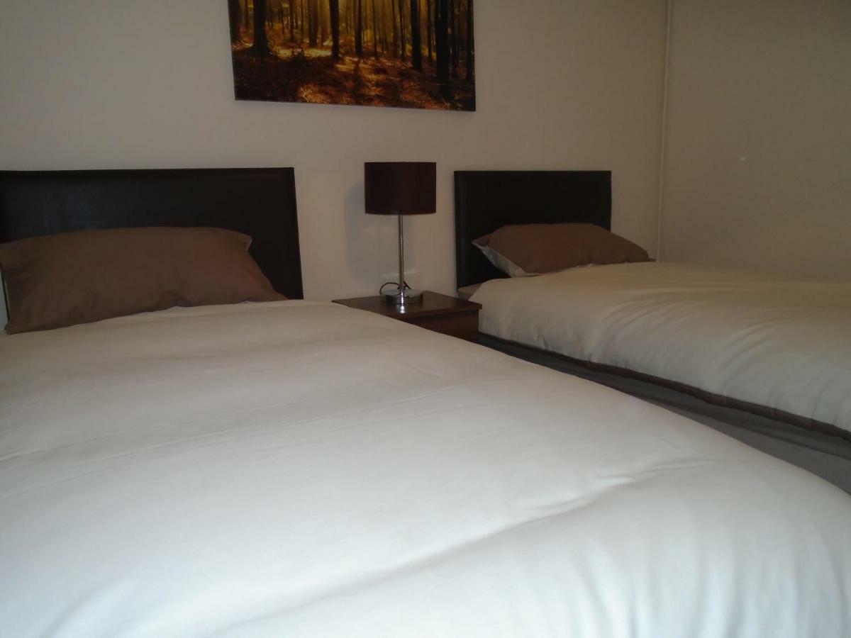 Clydebank Apartment Глазгоу Екстериор снимка