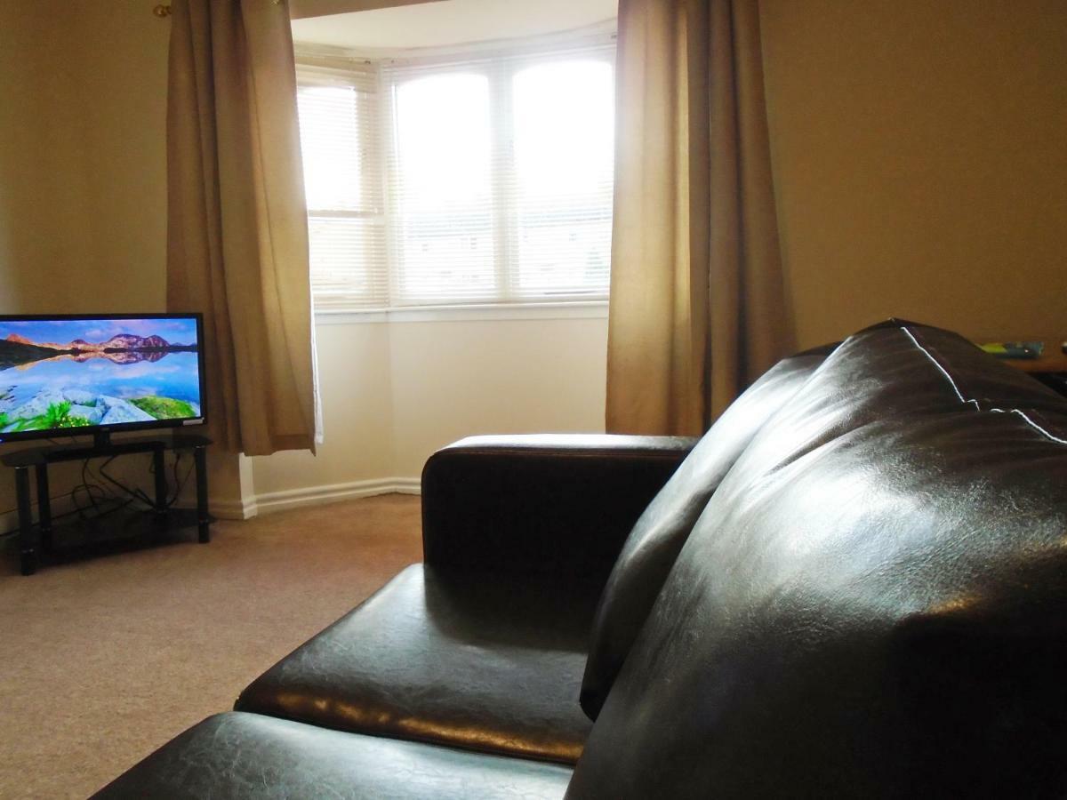 Clydebank Apartment Глазгоу Екстериор снимка